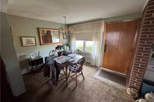 225 Chaucer Dr, Irwin, PA 15642 - Photo 9