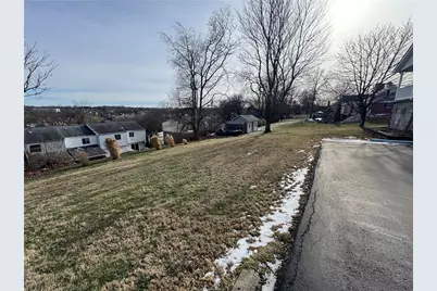 225 Chaucer Drive, Irwin, PA 15642 - Photo 5