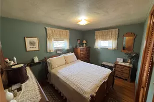 225 Chaucer Dr, Irwin, PA 15642 - Photo 11