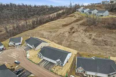 294 Olivia Dr, Pittsburgh, PA 15068 - Photo 19