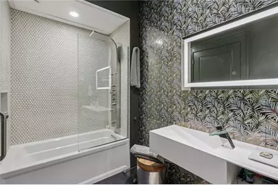 3644 Penn Ave. #301, Pittsburgh, PA 15201 - Photo 17