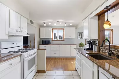 418 Diller Avenue, West Mifflin, PA 15122 - Photo 9