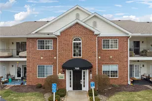 700 Hidden Ridge Ct, South Park, PA 15129 - Photo 1