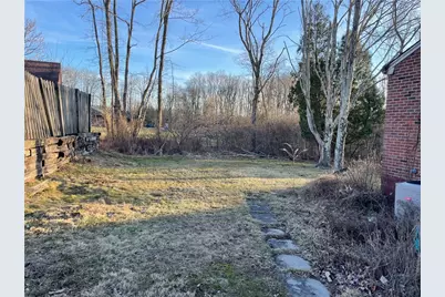 104 Colbaugh Rd, Level Green, PA 15085 - Photo 3