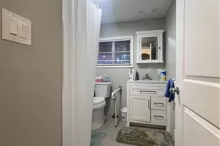 417 N 6th Ave, Butler, PA 16001 - Photo 17