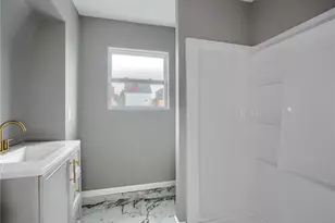 618 E 12th Ave, Munhall, PA 15120 - Photo 27