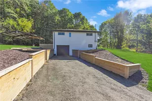 584 Chapel Rd, Center Township, PA 15001 - Photo 27