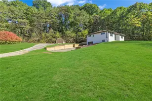 584 Chapel Rd, Center Township, PA 15001 - Photo 3