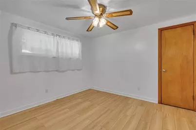 584 Chapel Rd, Center Township, PA 15001 - Photo 21