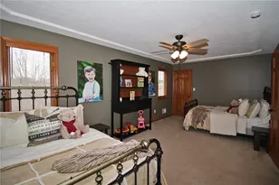 702 Magnolia Ln, Cranberry Township, PA 16066 - Photo 29