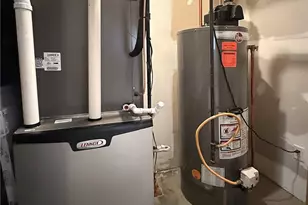 702 Magnolia Ln, Cranberry Township, PA 16066 - Photo 41