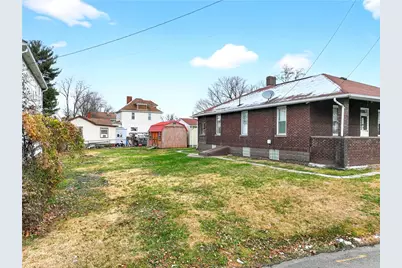 1404 Aetna St, Connellsville, PA 15425 - Photo 5