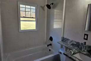 908 New Castle Rd, Franklin Township, PA 16001 - Photo 13