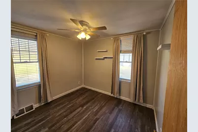 908 New Castle Rd, Franklin Township, PA 16001 - Photo 11