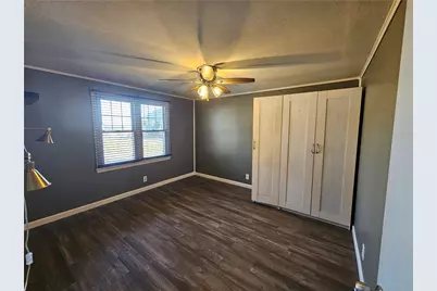 908 New Castle Rd, Franklin Township, PA 16001 - Photo 9