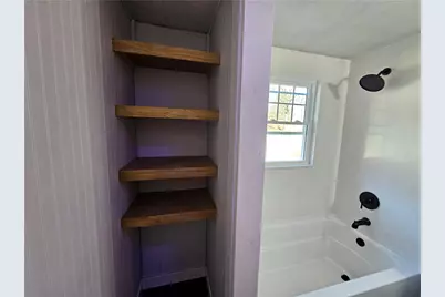 908 New Castle Rd, Franklin Township, PA 16001 - Photo 15