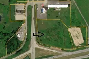 835 Perry Hwy, East Lackawannock Township, PA 16137 - Photo 1