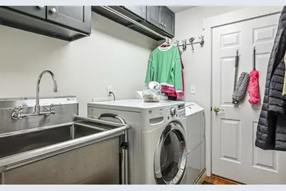 609 Cheshire Drive, Seven Fields Boro, PA 16046 - Photo 17