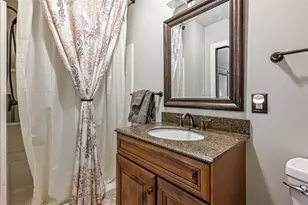 609 Cheshire Dr, Seven Fields Boro, PA 16046 - Photo 35