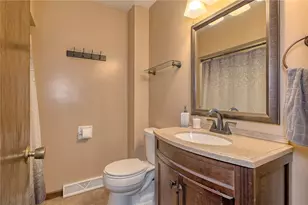 207 W Tacoma Ave, Latrobe, PA 15650 - Photo 15