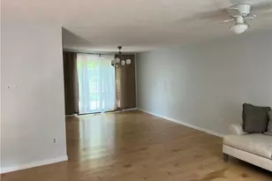295 Carmell Dr, Pittsburgh, PA 15241 - Photo 3