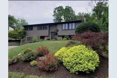 295 Carmell Dr, Pittsburgh, PA 15241 - Photo 1
