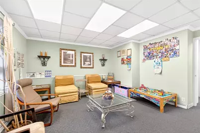 318 Juniper St, Versailles Boro, PA 15132 - Photo 13