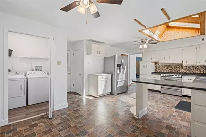 112 Wishart Dr, Brighton Township, PA 15009 - Photo 11