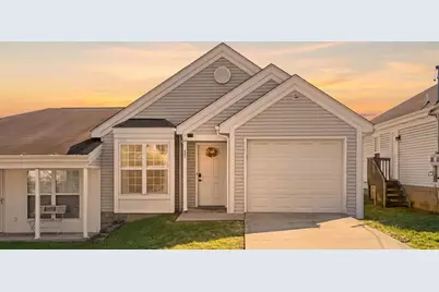 607 Locust St, Coraopolis, PA 15108 - Photo 1