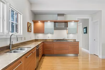 1219 Fairstead Lane, Pittsburgh, PA 15217 - Photo 17