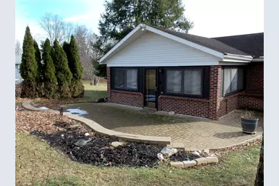 145 Wren Way, South Strabane, PA 15301 - Photo 3