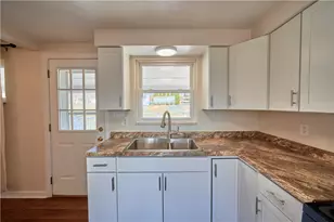 206 Oak Dr, East Franklin Township, PA 16201 - Photo 9