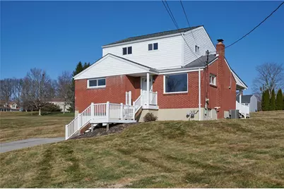 206 Oak Dr, East Franklin Township, PA 16201 - Photo 1