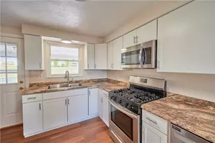 206 Oak Dr, East Franklin Township, PA 16201 - Photo 7