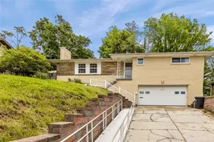 1105 Greentree Rd, Green Tree, PA 15220 - Photo 3