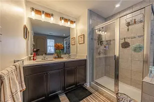 103 Sweetwater Dr, Moon/Crescent Twp, PA 15108 - Photo 11