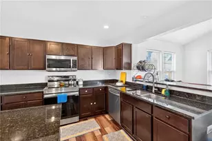 555 Gardenia Dr, Rostraver, PA 15012 - Photo 13