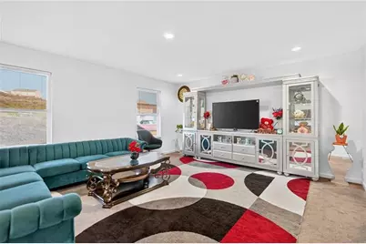 555 Gardenia Dr, Rostraver, PA 15012 - Photo 41