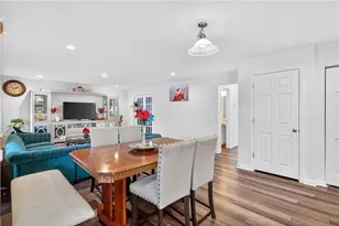 555 Gardenia Dr, Rostraver, PA 15012 - Photo 43