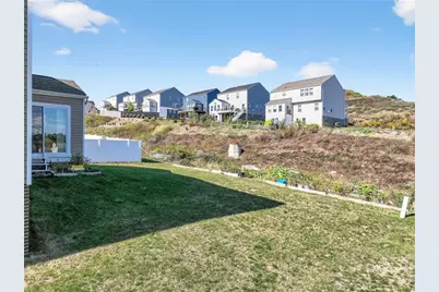 555 Gardenia Dr, Rostraver, PA 15012 - Photo 35