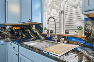 1131 Irwin St, Aliquippa, PA 15001 - Photo 15