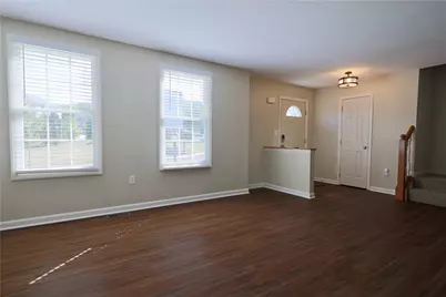 248 Overlook Ct, Coraopolis, PA 15108 - Photo 5