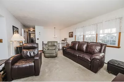 24 Easy St, White Township, PA 15701 - Photo 5