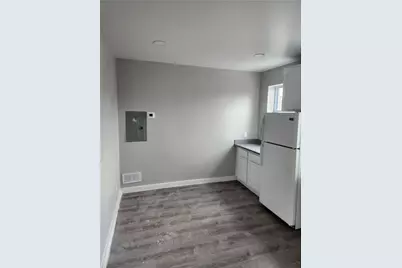 504 Fairmont Ave, Trafford, PA 15085 - Photo 13