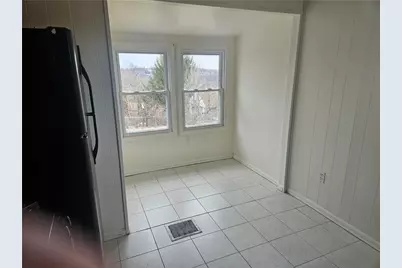 360 Edna, East McKeesport, PA 15035 - Photo 7