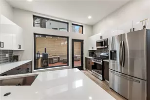 5322 Kent Wy, Pittsburgh, PA 15201 - Photo 3