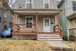 410 N Beaver St, New Castle, PA 16101 - Photo 1