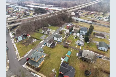 106 E Clayton St, New Castle, PA 16102 - Photo 7