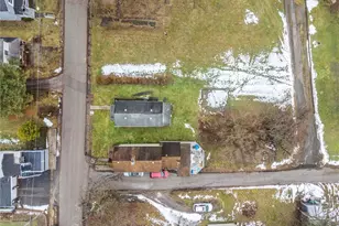 227 Smithfield St, Union Township, PA 16101 - Photo 5