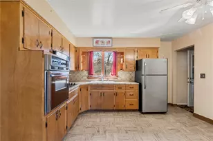 865 Wheatland Rd, Shenango Township, PA 16159 - Photo 3